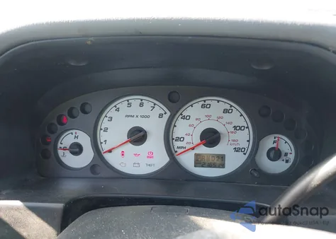 2001 Ford Escape Xlt z USA, uszkodzony, nr VIN 1FMYU03191KE57497